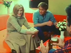 Сладък бавачка има диви тройка с две големи пишки