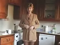 Азиатски големи niples с мляко