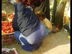 Млади които - сексапилна цветето на страстта