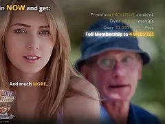 Прецака усилено с не на сестра си гадже на мазнини петел