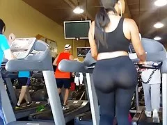 Азиатски с големи цици се прецака два пъти