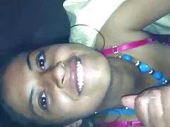 Момиче с хубав задник, ходене на Европейския бряг 5