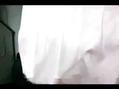 Азиатски domme камшици човек