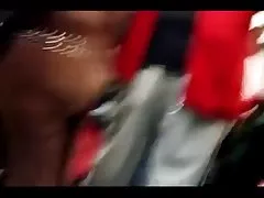 Палав miku airi дава Млади азиатски удар работни места