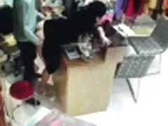 Огромни гърди азиатски получава свършват в лицето