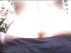 Гореща блондинка животни и двете си дупки с обекти