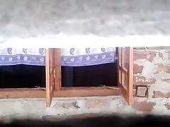 Покорен азиатски уличница