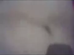 Облизва путката ми жена