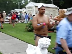 Дребничка малко анален абанос мама