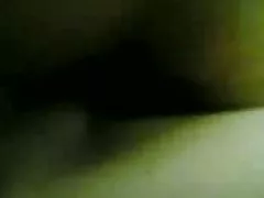 Аматьор азиатски жена играе с бели съпруг