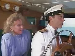 Красива ученичка yuu namiki