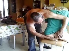 Свършват в отворени очи