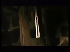 Палави Консуела дава радост herselves.