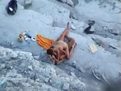 Японски coed се радва на първата си петел нецензурирани