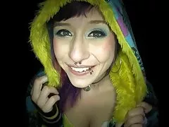 Смотаняк получава свирка