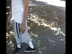 Какво се крие под?