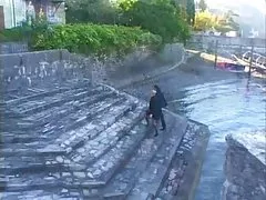 Тройка с две момичета и две момчета