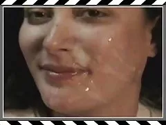 Краси nagatsuki върви гадно когато чувстваш петли в нея дупки