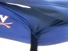 Горещи колеж момиче handjob през нощта