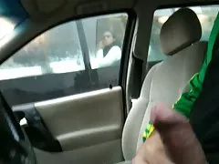 Зашеметяващ Боливуд танцьор ни прави щастливи