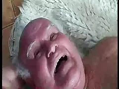 BI оргия с Дядо и наградата момичета