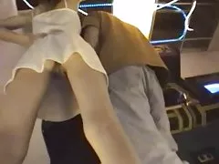 Палави брюнетка пожелавам разпенващ твърд петли