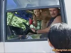 Teen азиатски уличница Ударих трудно от зад