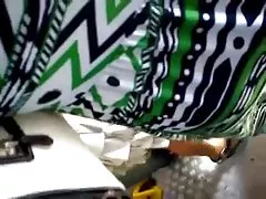 Еманципирани не сестри ядат котенце и дяволите