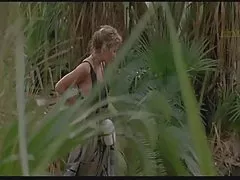 Кики minaj лесно стиснат от 2 момичета