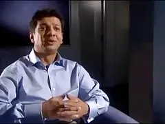 Той напуска и майка чука тийнейджър