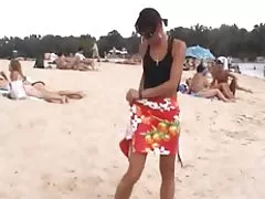 Busty маце в червена рокля siri шибан