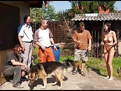 Азиатски мастурбира в корсет и чорапи